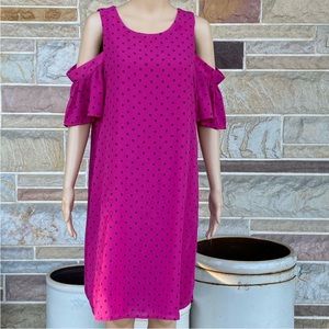 City Streets Cold Shoulder Shift Dress‎